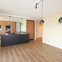 Appartement 5.5 pi&egrave;ces 150m2