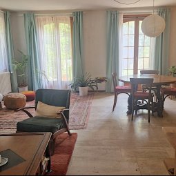 Ursy / Appartement et terrain priv&eacute; 2126m2